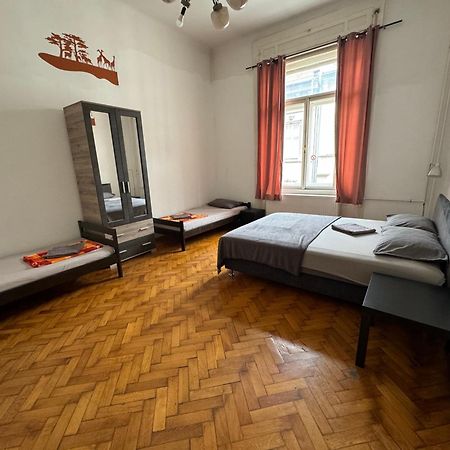 Boomerang Hostel Budapest Exterior foto